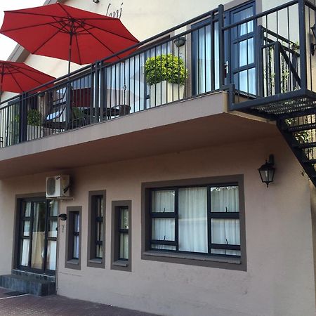Pumleni Guesthouse Hartbeespoort Exteriér fotografie