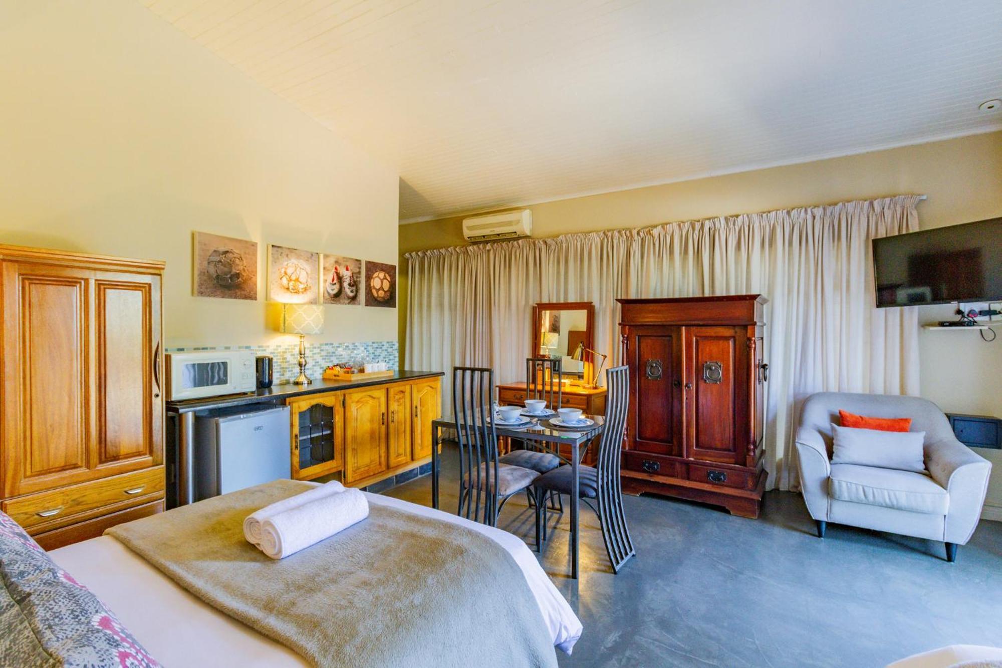 Pumleni Guesthouse Hartbeespoort Exteriér fotografie