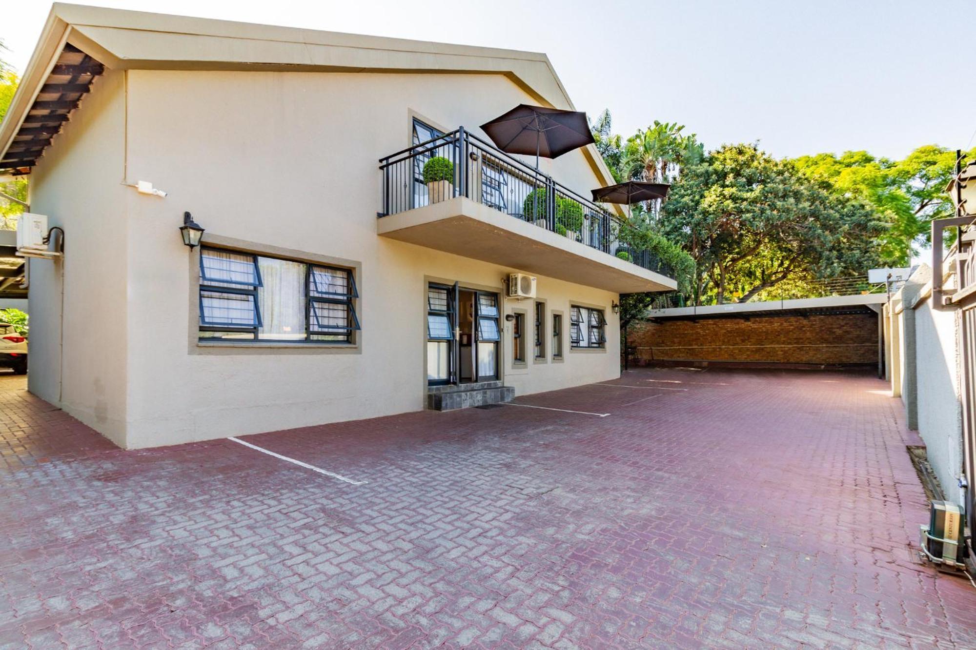 Pumleni Guesthouse Hartbeespoort Exteriér fotografie