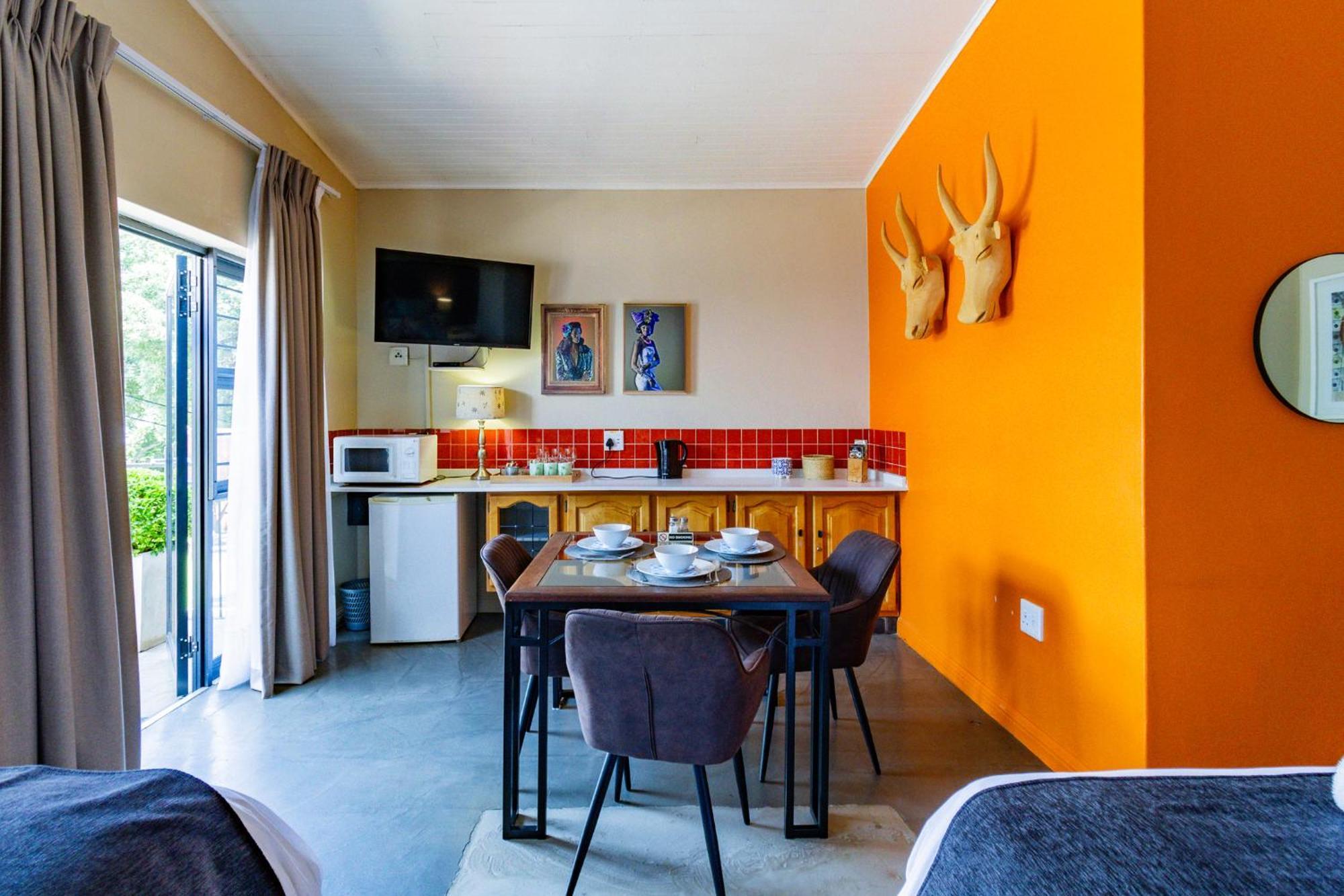 Pumleni Guesthouse Hartbeespoort Exteriér fotografie